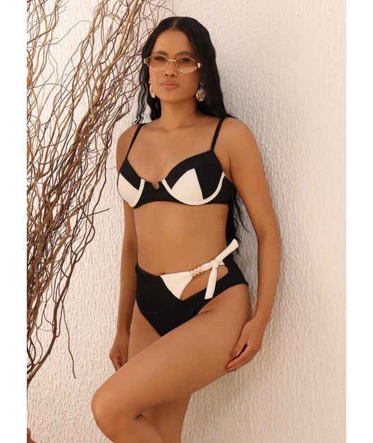 BIQUÍNI MEIA TAÇA BICOLOR CALCINHA RECORTE LATETAL PRETO COLEÇÃO NÁUTICA COMB DRICA