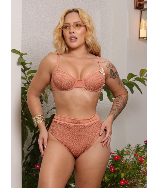 BIQUÍNI MEIA TAÇA CROCHÊ CALCINHA ALTA BRONZE COLEÇÃO ESSÊNCIA BORDADAS