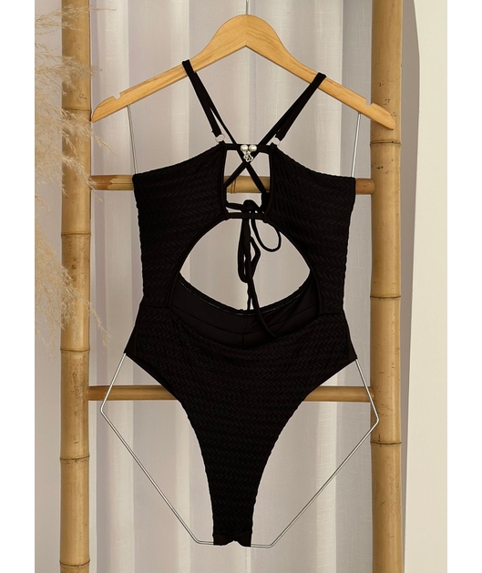 MAIÔ RECORTES PRETO COLEÇÃO VIBRANTE