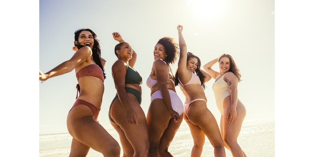 Como escolher o melhor biquíni para quem tem barriga? [Guia]