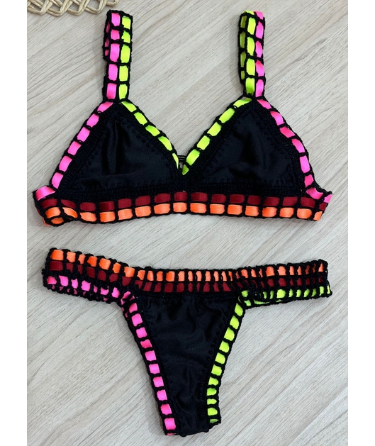 BIQUINI CROCHÊ PRETO COLORIDO TRIO27