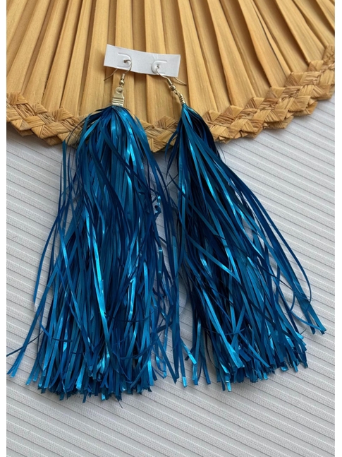 ACESSÓRIO BRINCO POMPOM AZUL