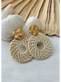 ACESSÓRIO DE PRAIA BRINCO REDONDO EM PALHA OFF WHITE - 1