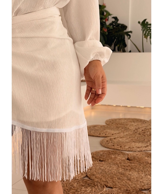 SAÍDA DE PRAIA CONJUNTO CHIFFON CAMISA COM PAREÔ DE FRANJA OFF WHITE TGR5895