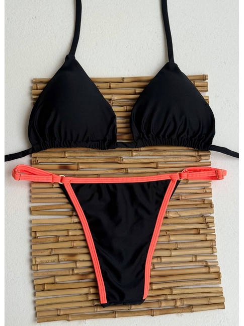 BIQUÍNI CORTININHA CALCINHA COM REGULADOR PRETO COM DETALHE LARANJA NEON COLEÇÃO ESQUENTA FOLIA