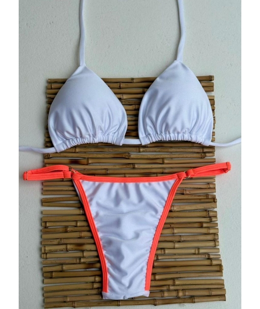 BIQUÍNI CORTININHA CALCINHA COM REGULADOR BRANCO COM DETALHE LARANJA NEON COLEÇÃO ESQUENTA FOLIA