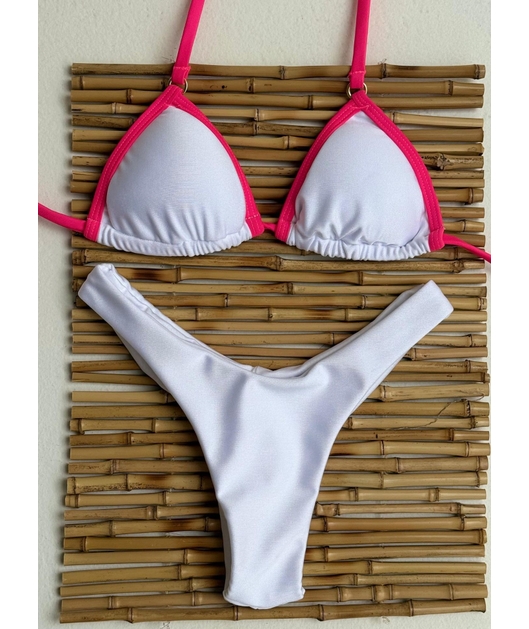 BIQUÍNI CORTININHA CALCINHA ASA DELTA BRANCO COM DETALHE ROSA NEON COLEÇÃO ESQUENTA FOLIA