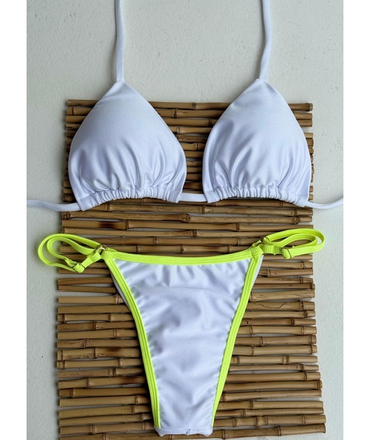 BIQUÍNI CORTININHA CALCINHA COM REGULADOR BRANCO COM DETALHE VERDE NEON COLEÇÃO ESQUENTA FOLIA